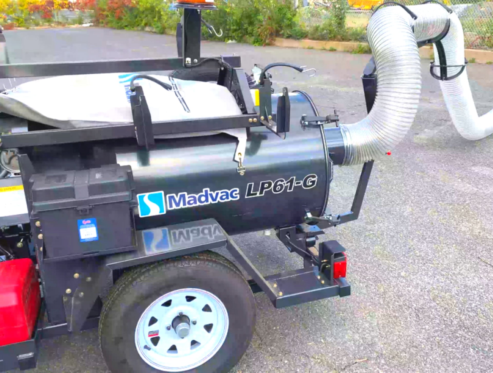 Madvac LP61-G Portable Litter Vacuum – Automation Hub